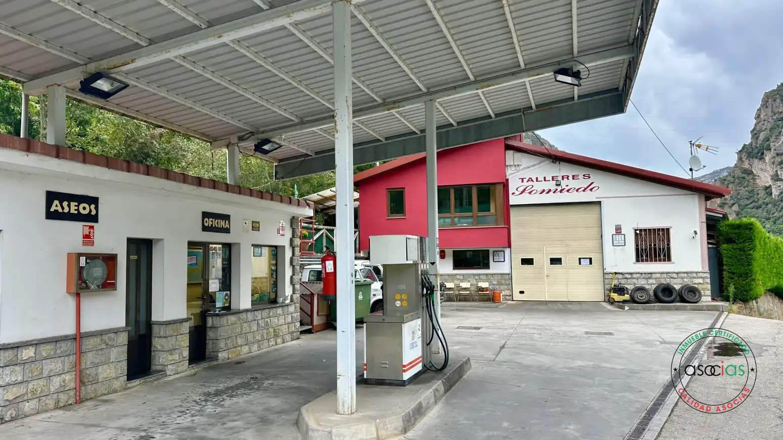 Business premises for sale in Pola de Somiedo - POLA DE SOMIEDO, imagen 3