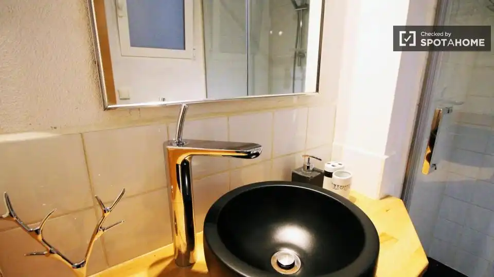 Piso con terraza en alquiler en Ciutat Vella, imagen 16