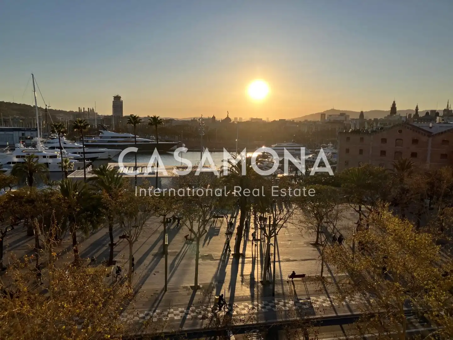 Außenansicht von Wohnungen zur Miete in Barcelona mit Klimaanlage, Heizung und Terrasse