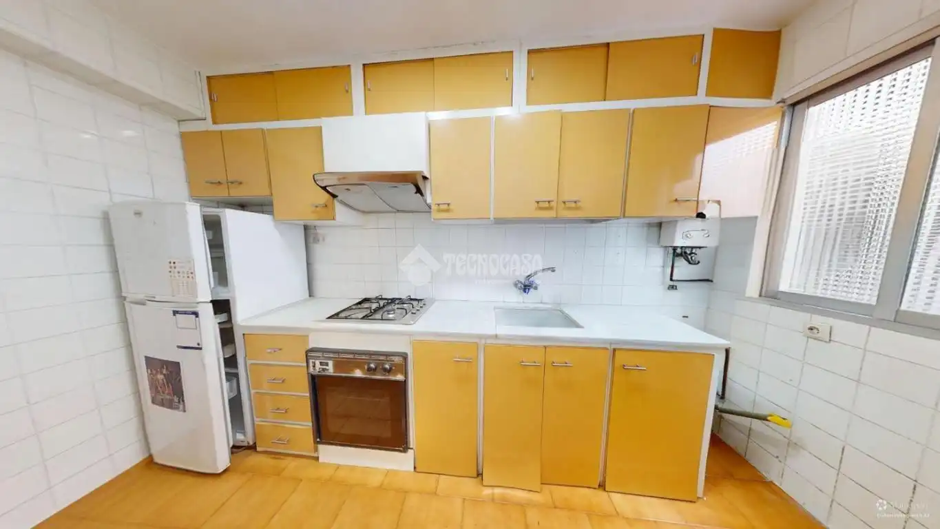 Cocina de Piso en venta en Valencia con Balcón