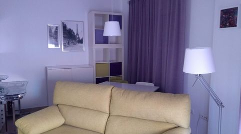 Foto 3 de Apartamento de alquiler en Centro - Doña Mercedes, Dos Hermanas