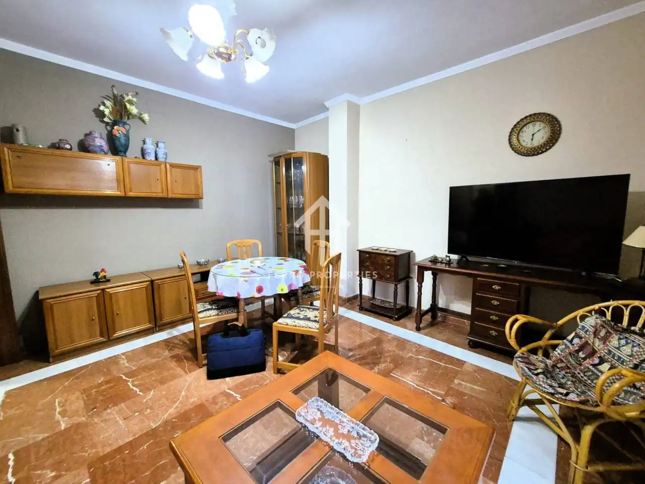 Sala de estar de Piso en venta en Algarinejo con Balcón