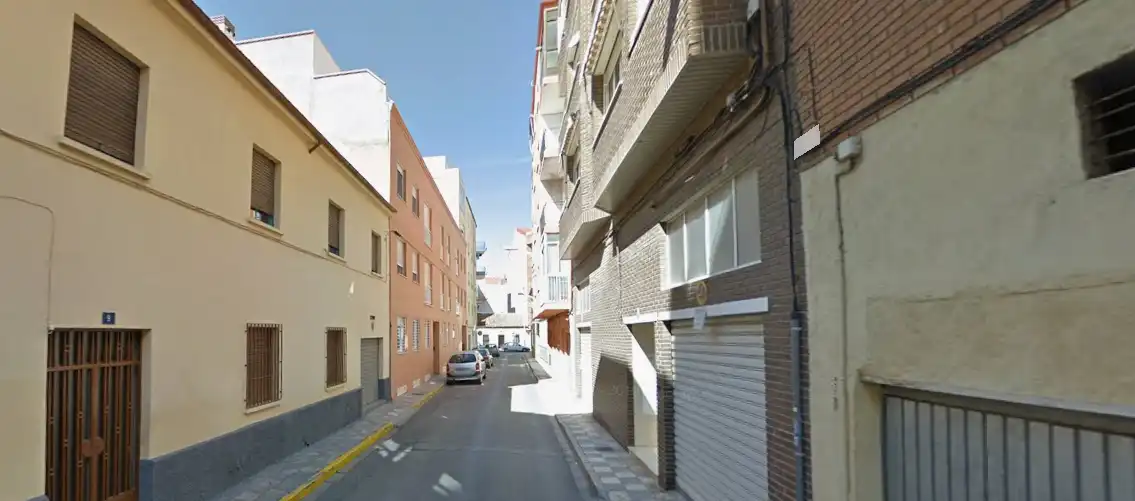 Individual with lift for sale in Calle Roberto Molina, imagen 2