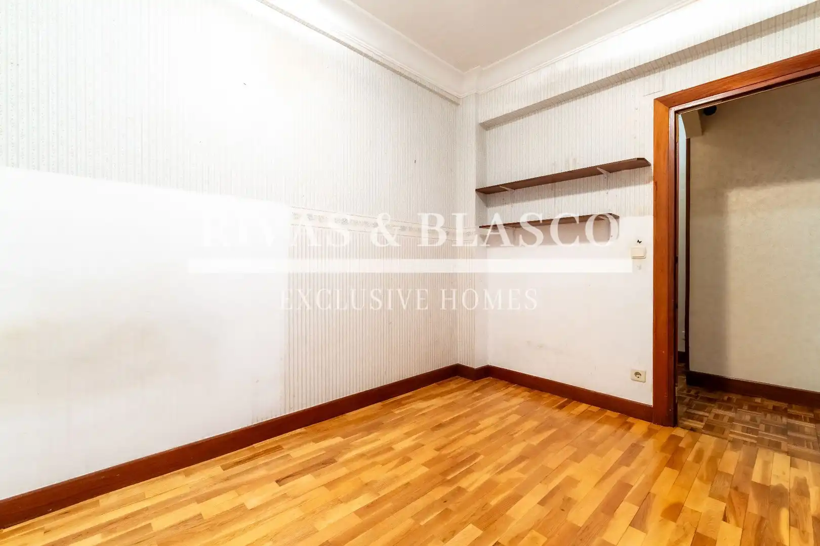 Apartments for sale in Donostia - San Sebastián   with Storage room