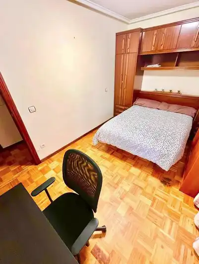 Piso en venta en Calle Tirso de Molina, El Coto