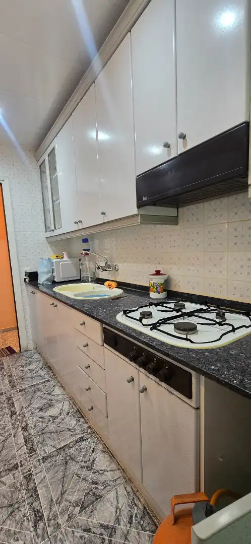 Cocina de Piso en venta en Santa Coloma de Gramenet con Aire acondicionado, Calefacción y Horno