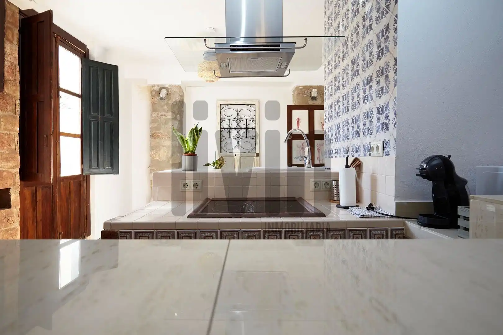 Cuina de Apartament en venda en Jaén amb Aire condicionat i Moblat