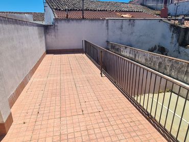 House for sale in Azuaga