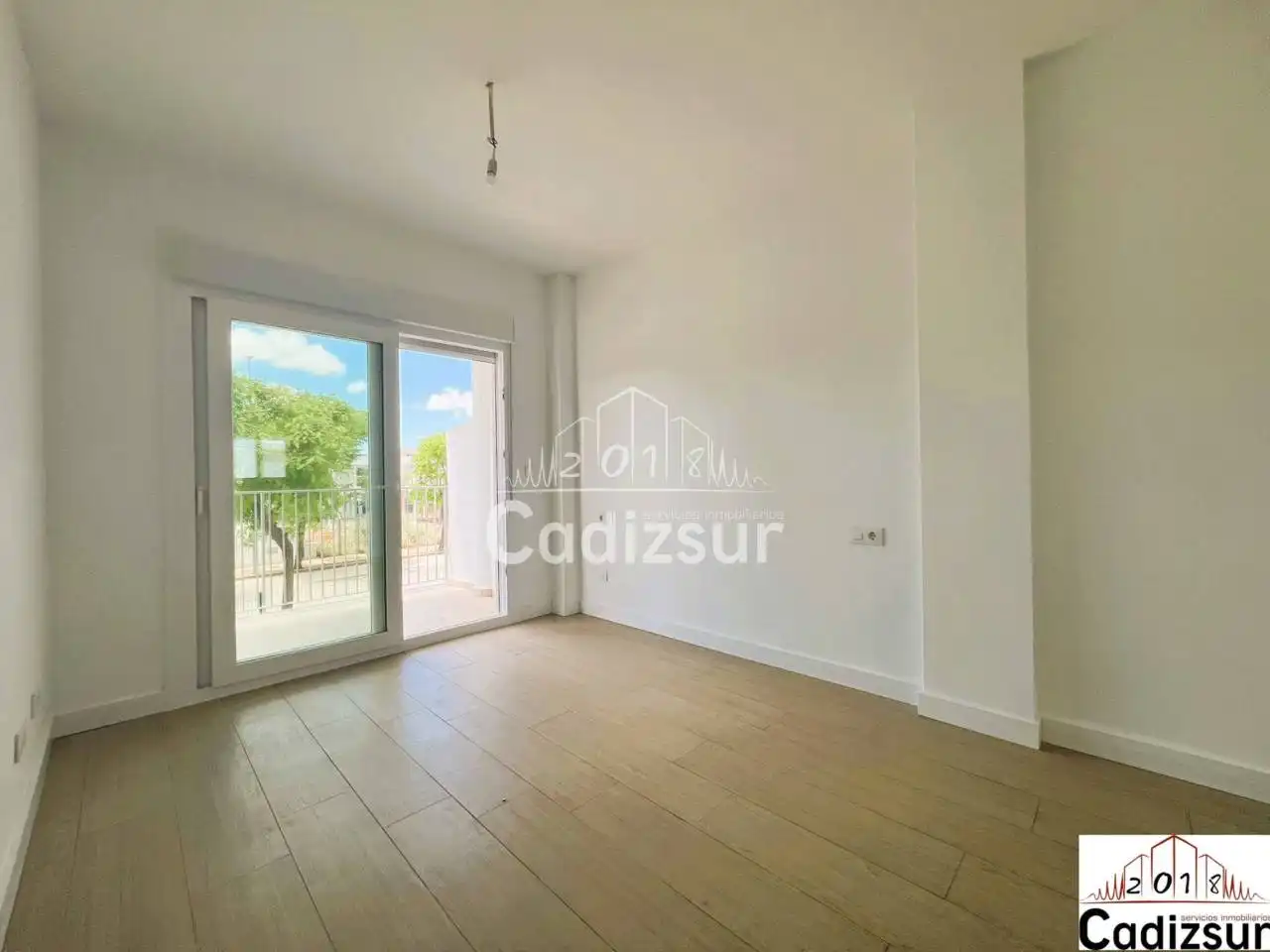 Habitación de Casa adosada en venta en Puerto Real con Aire acondicionado, Calefacción y Jardín privado