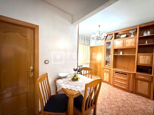 Comedor de Piso en venta en  Madrid Capital con Calefacción y Terraza