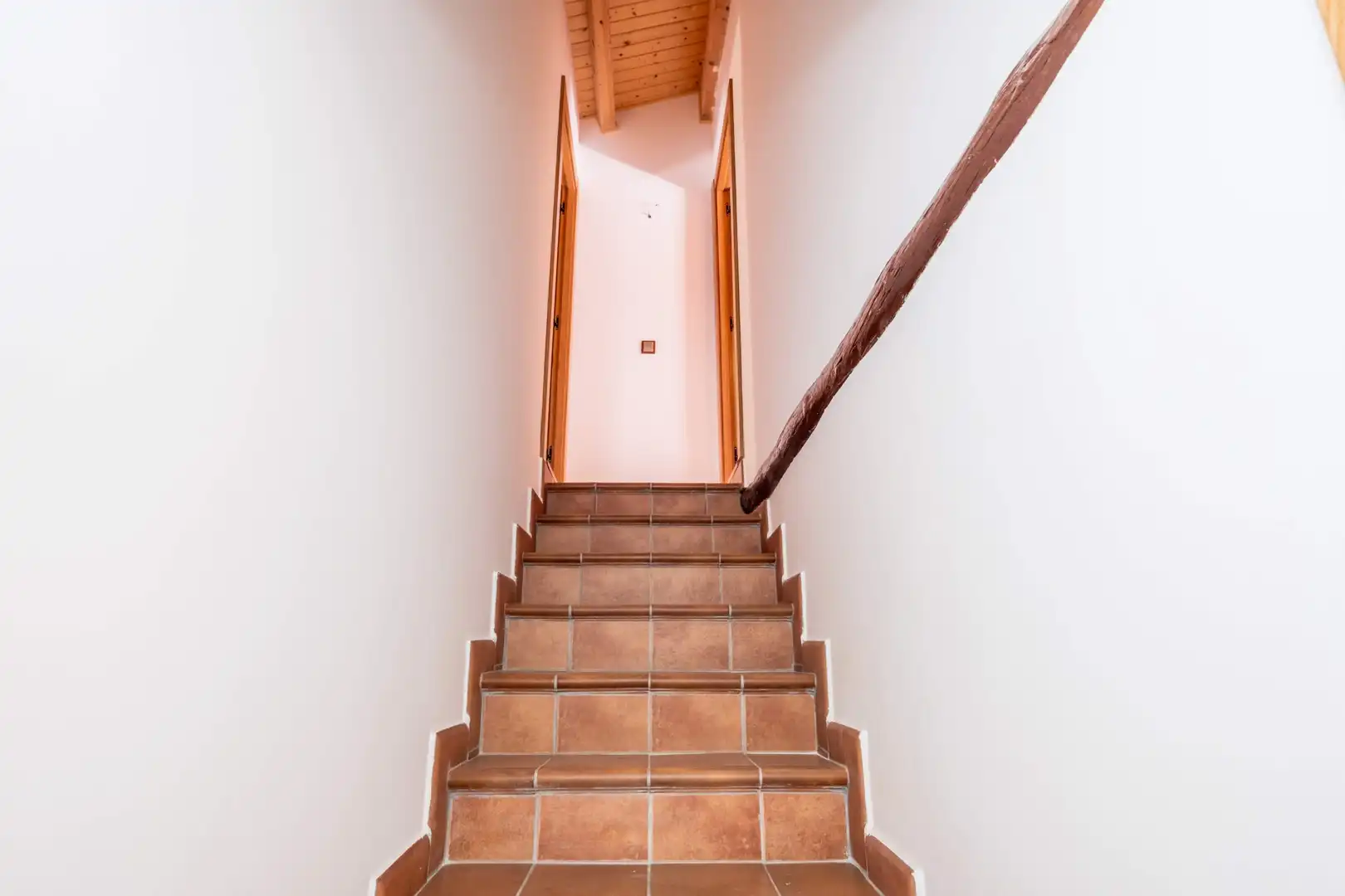 Houses for sale in Calatorao  with Air Conditioner, Terrace and Balcony
