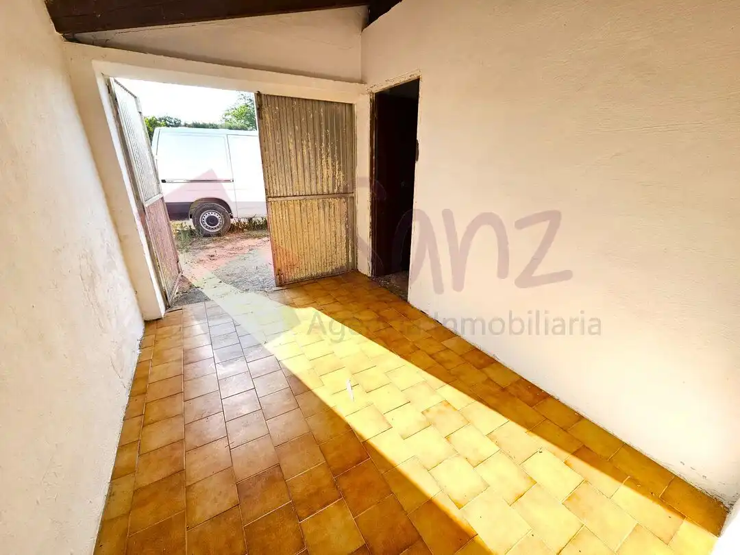 Parking of Houses for sale in  Logroño  with Private garden and Storage room