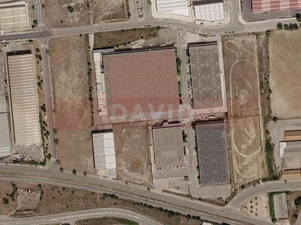 Industrial land for sale in Avenida De Les Garrigues