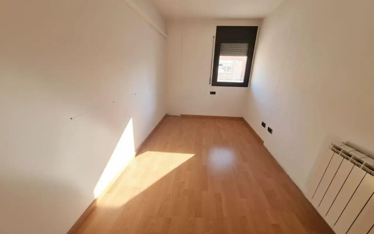 Dormitori de Apartament en venda en Balaguer, Lleida
