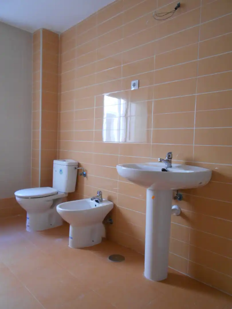 Bathroom of Apartments for sale in Pozuelo de Calatrava  with Heating and Community pool