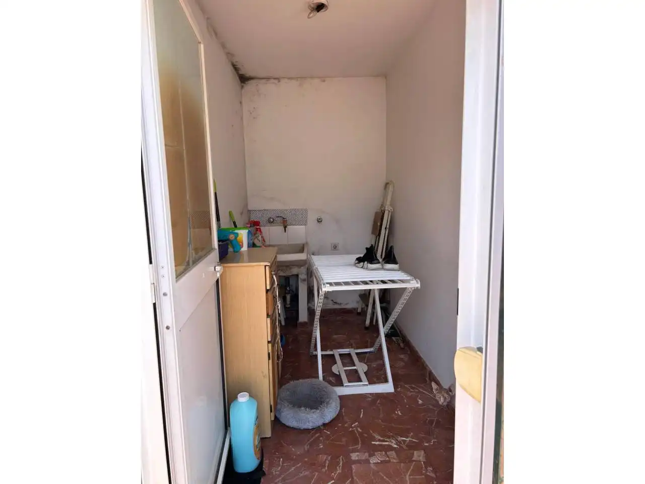 Einfamilien-Reihenhaus zum Verkauf in Estepona mit Klimaanlage und Terrasse