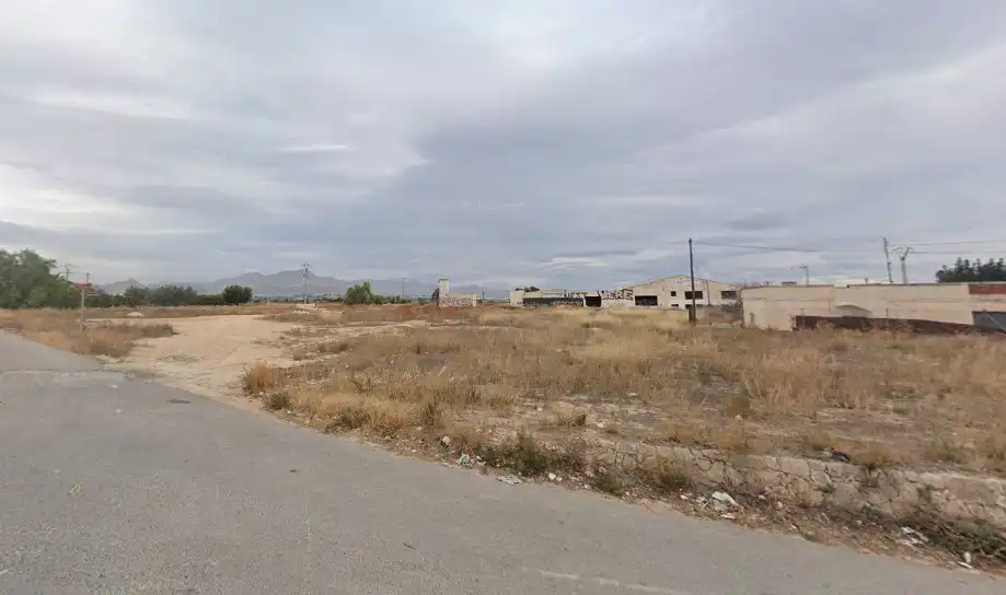 Rustikales Grundstück zum Verkauf in Sector U.E.-7.3, imagen 6