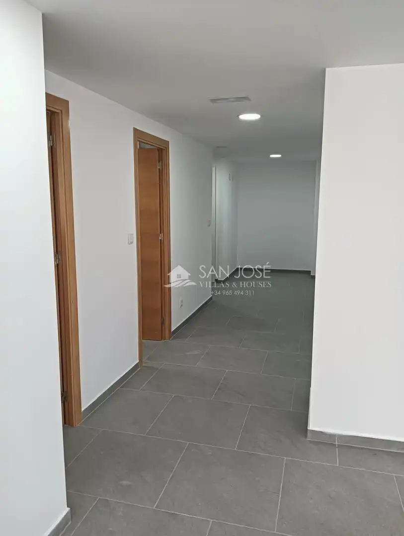 Office for sale in Santa Pola