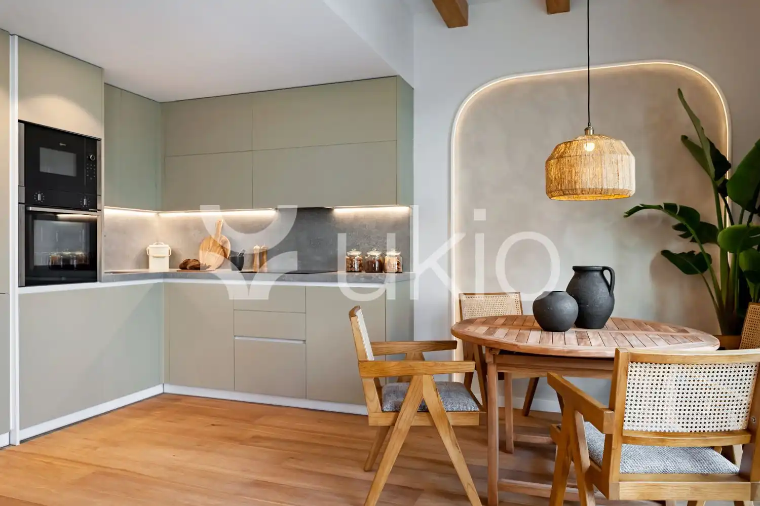 Apartamento con piscina en alquiler en Carrer de Josep Torres, imagen 5