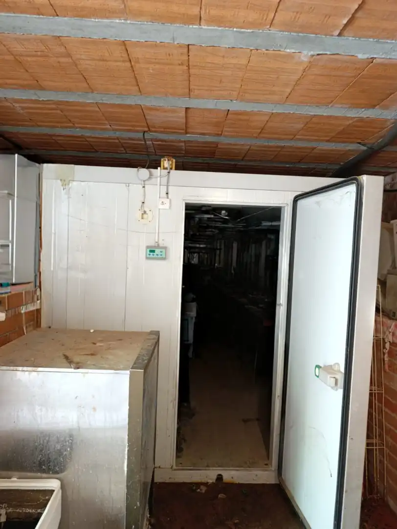 Geschaftsraum zum Verkauf in Albalate de Zorita mit Klimaanlage, Heizung und Terrasse
