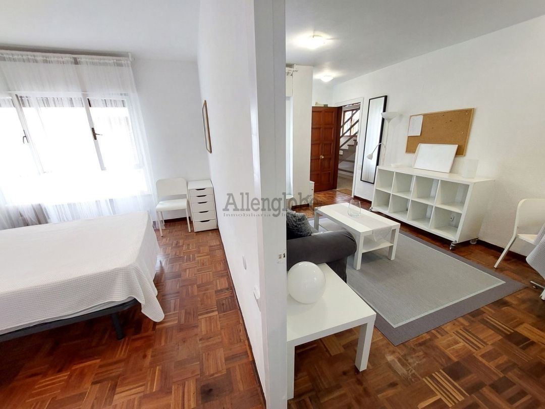 Apartment to rent in Calle Martínez Marina, Fontán
