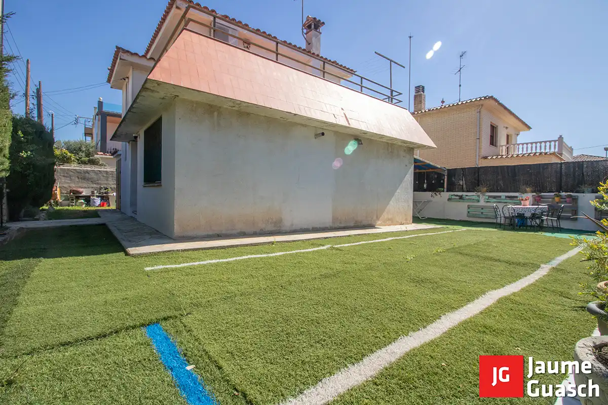 Vista exterior de Casa o chalet en venta en Torredembarra con Aire acondicionado, Calefacción y Jardín privado