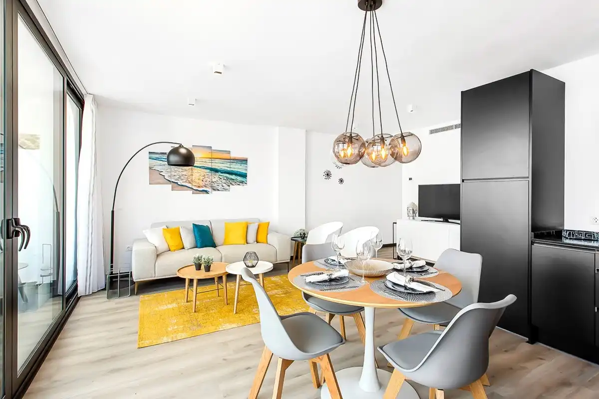 Wohnzimmer von Erdgeschoss zum Verkauf in Mijas mit Klimaanlage, Terrasse und Schwimmbad