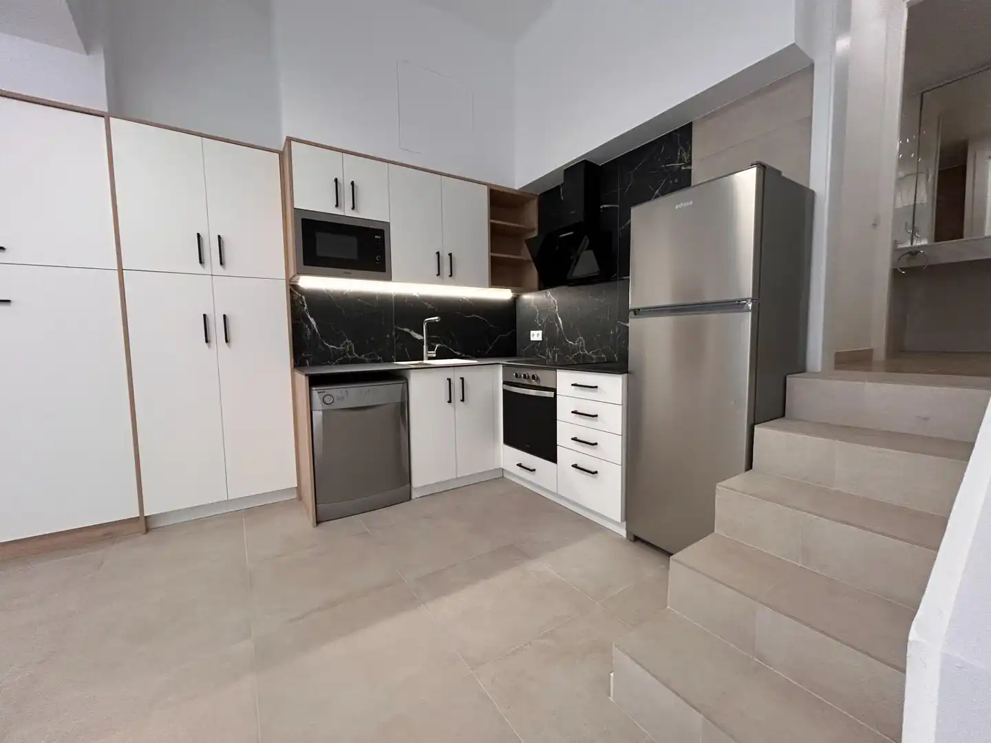 Cuina de Planta baixa en venda en Mataró amb Aire condicionat, Calefacció i Alarma