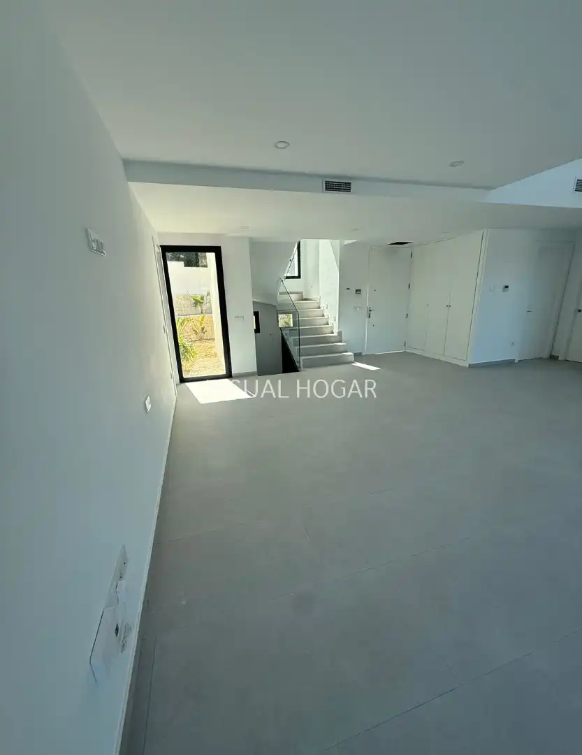 Houses for sale in Benissa  with Air Conditioner, Heating and Private garden