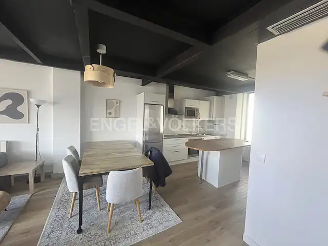 Esszimmer von Dachboden zur Miete in Alcobendas mit Klimaanlage, Heizung und Terrasse