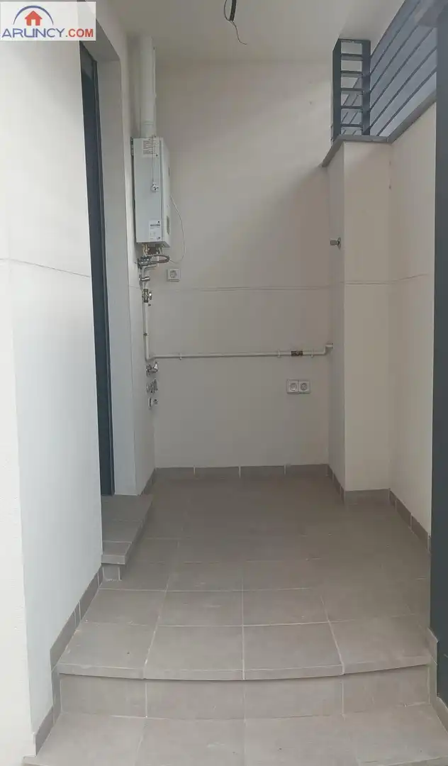 Adosado con piscina en venta en Entrenúcleos, imagen 25