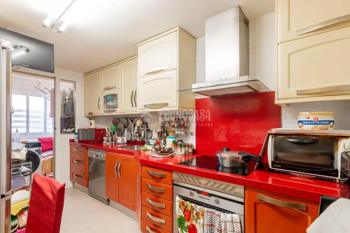 Cocina de Piso en venta en Madrid con Trastero y Amueblado
