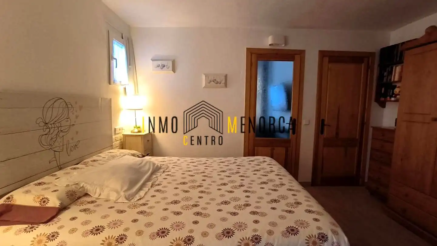 Habitación de Finca rústica en venta en Sant Lluís con Aire acondicionado, Jardín privado y Terraza