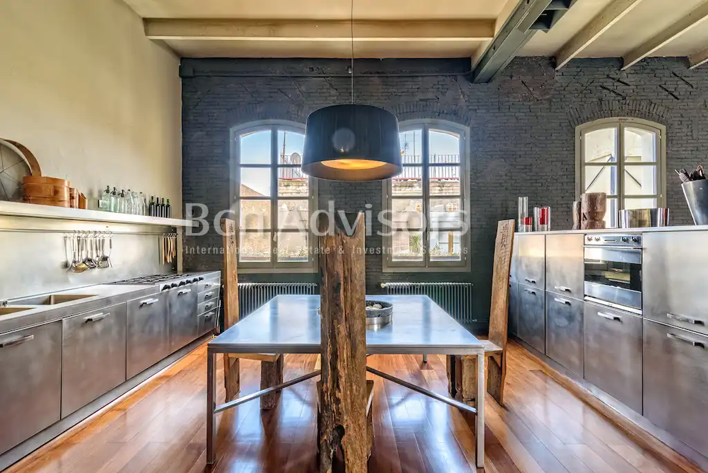 Cocina de Ático de alquiler en Barcelona con Aire acondicionado, Calefacción y Terraza