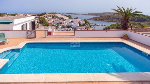Encantadora villa con vistas panorámicas al mar en Addaia, Menorca.