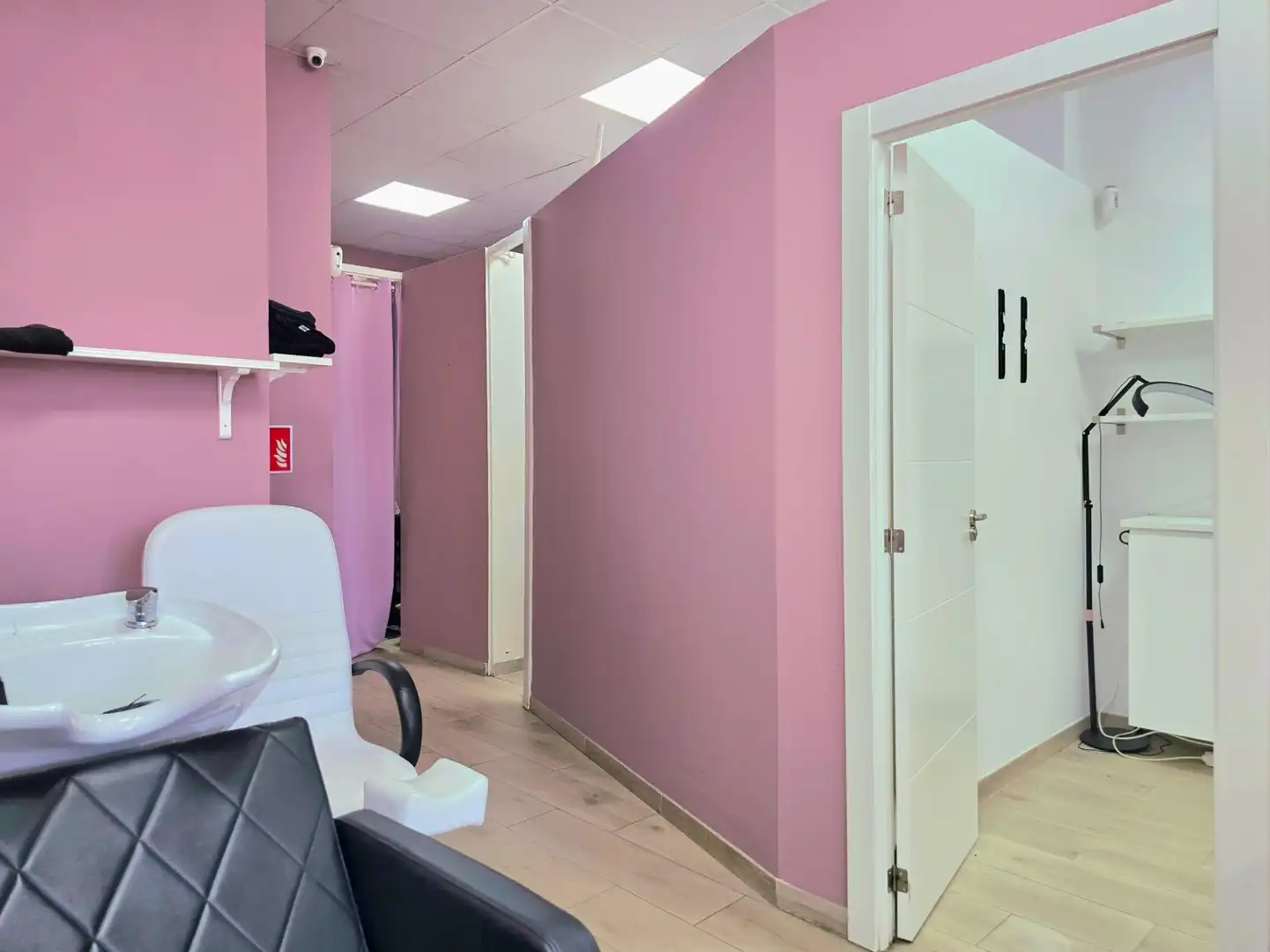 Commercial properties for rent in Marbella  with Air Conditioner and Furnished