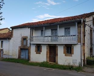 Exterior view of House or chalet for sale in Bárcena de Pie de Concha  with Balcony