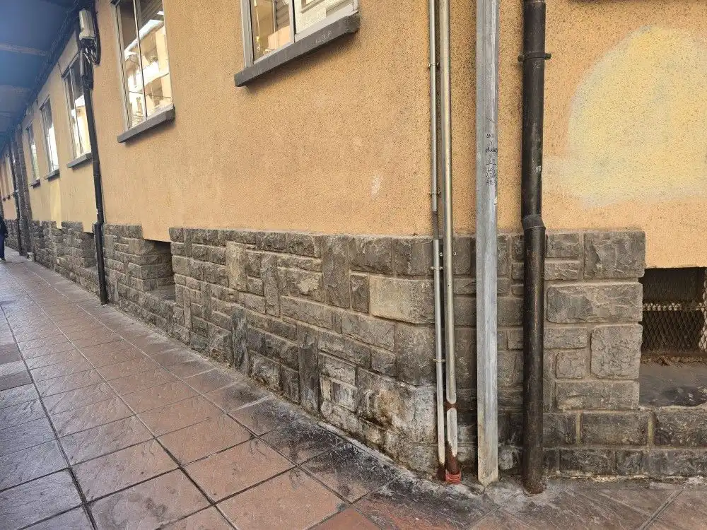 Außenansicht von Lagerraum zum Verkauf in Jaca