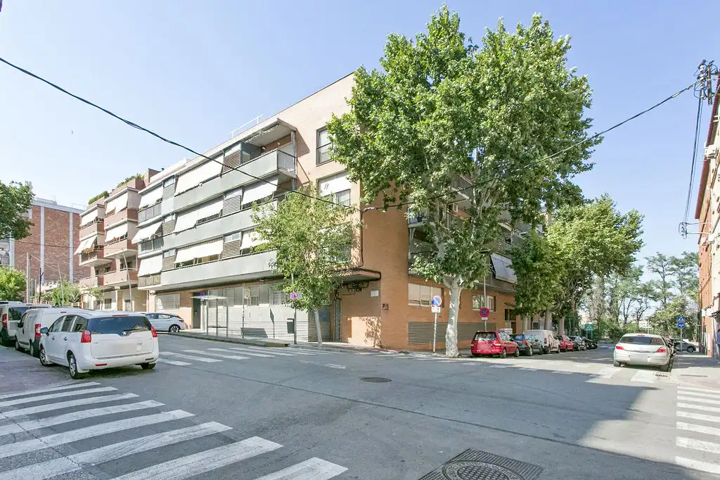 Oficina en venda a C/ Verge de Montserrat, Pont Vell