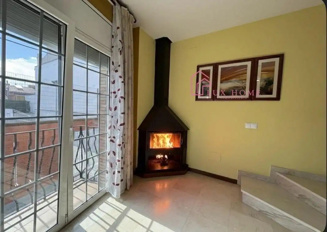 Sala de estar de Casa o chalet en venta en Santa Perpètua de Mogoda