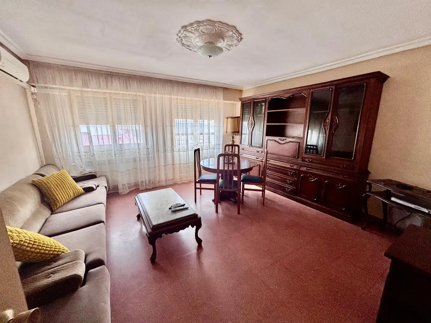 Sala de estar de Casa adosada en venta en Gelsa con Calefacción y Terraza