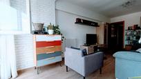 Living room of Flat to rent in  Madrid Capital  with Air Conditioner, Terrace and Furnished