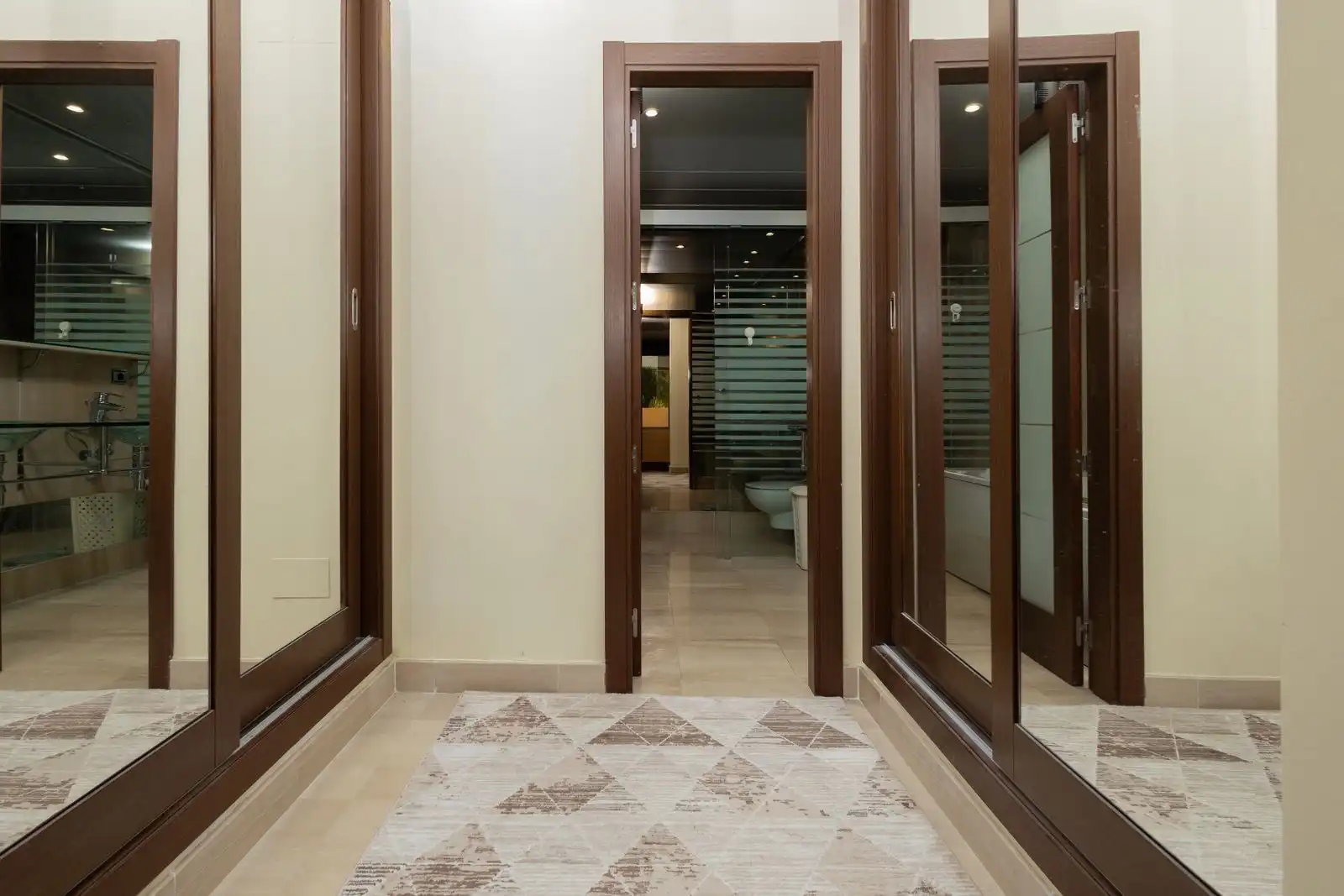 Apartamento en venta en Estepona con Aire acondicionado, Terraza y Amueblado