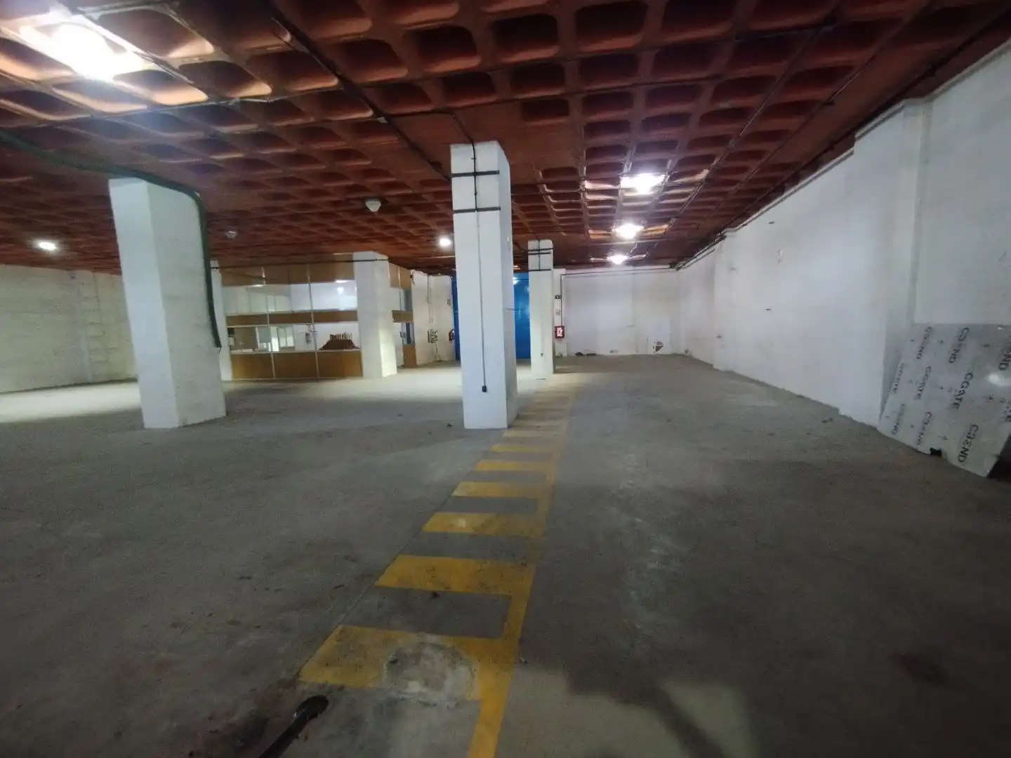 Nave industrial en alquiler en Tomás Redondo 2