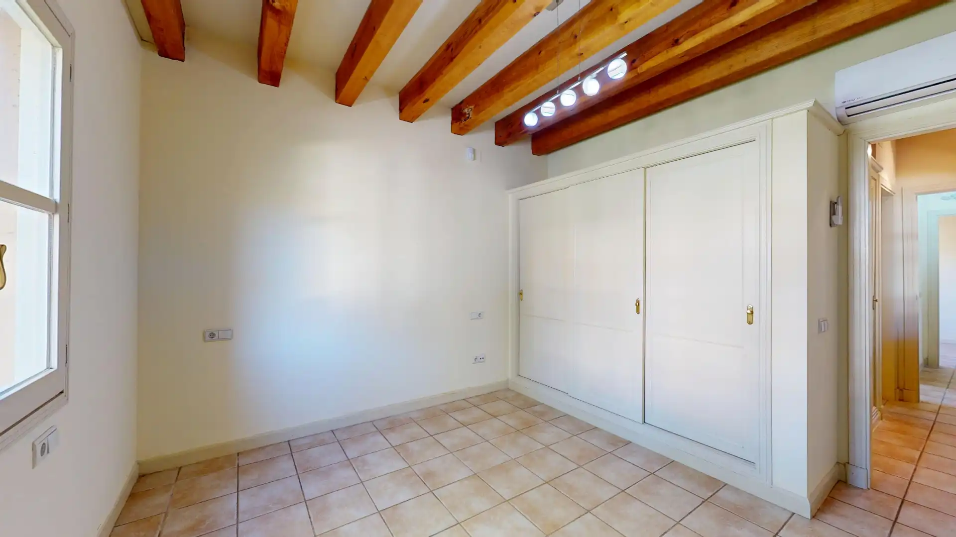 Casa o xalet en venda en Mont-roig del Camp amb Aire condicionat, Calefacció i Jardí privat