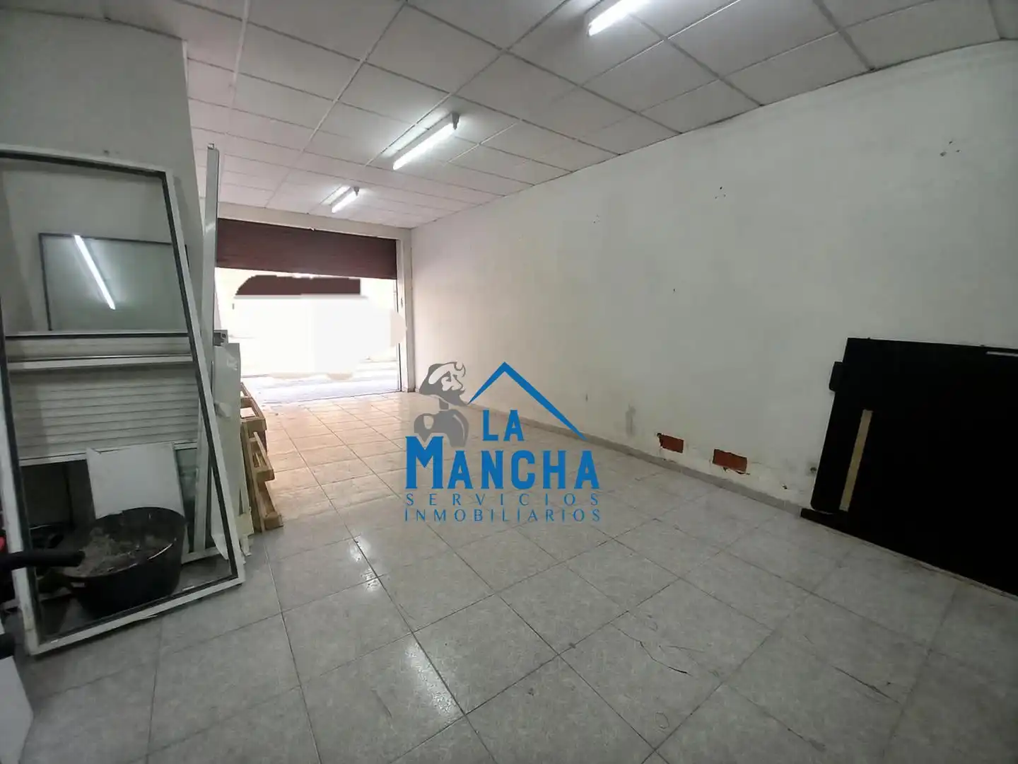Local comercial en venda a San Pablo, imagen 2