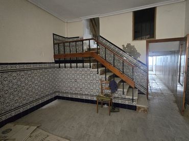 Casa amb balcó en venda a Calle San Marcos