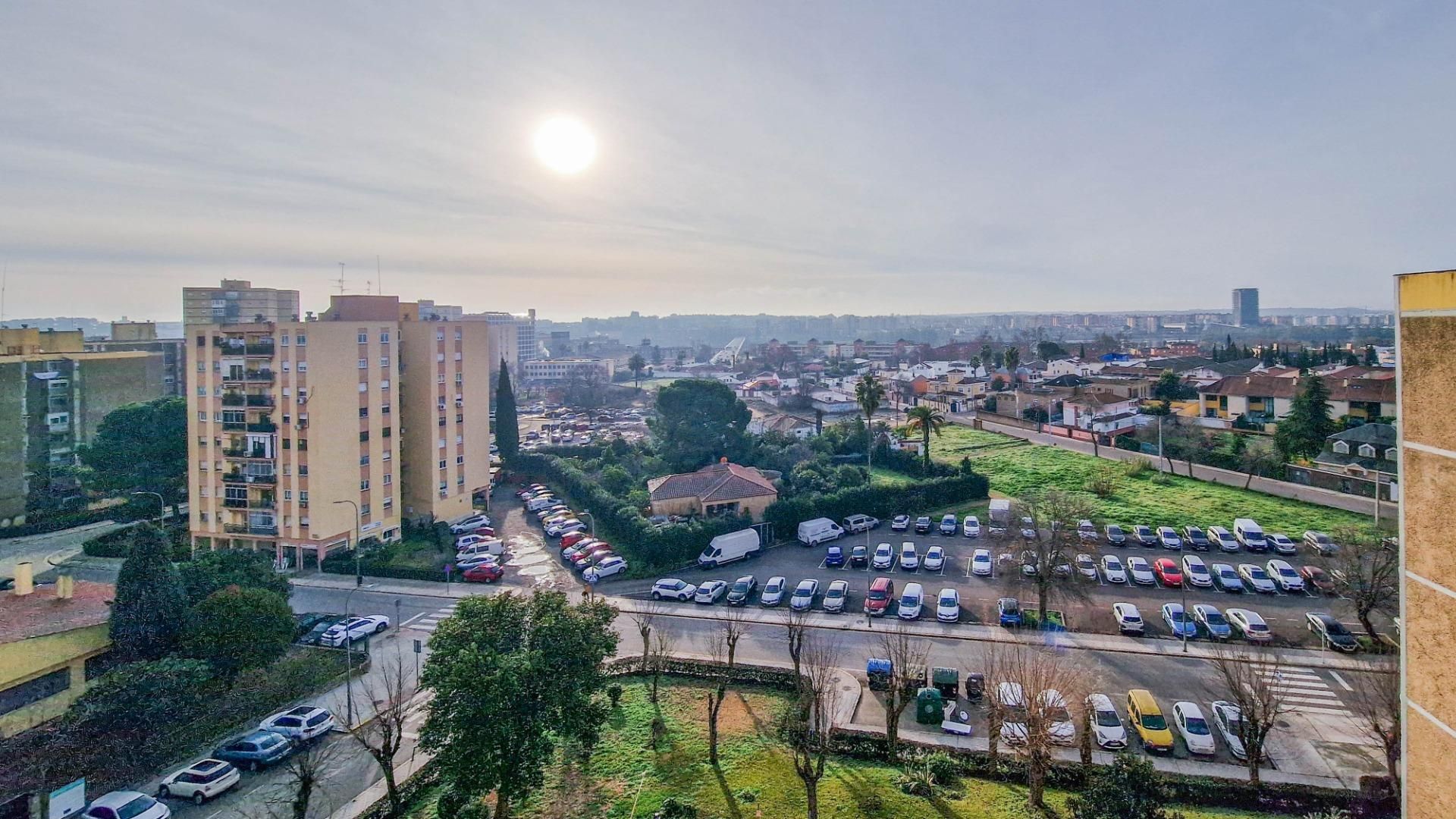 Vista exterior de Pis en venda en Badajoz Capital amb Aire condicionat, Traster i Balcó