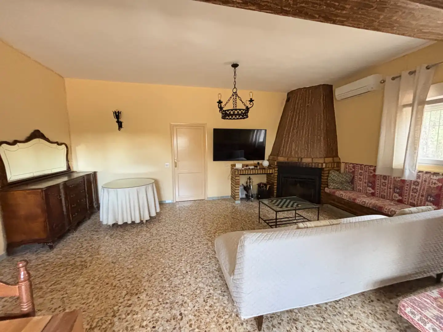 Country house zur Miete in A-6177, 18, Andújar