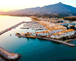 Vista exterior de Residencial en venda en Marbella